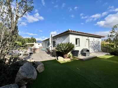 Maison - 110 m² - 6 pièces