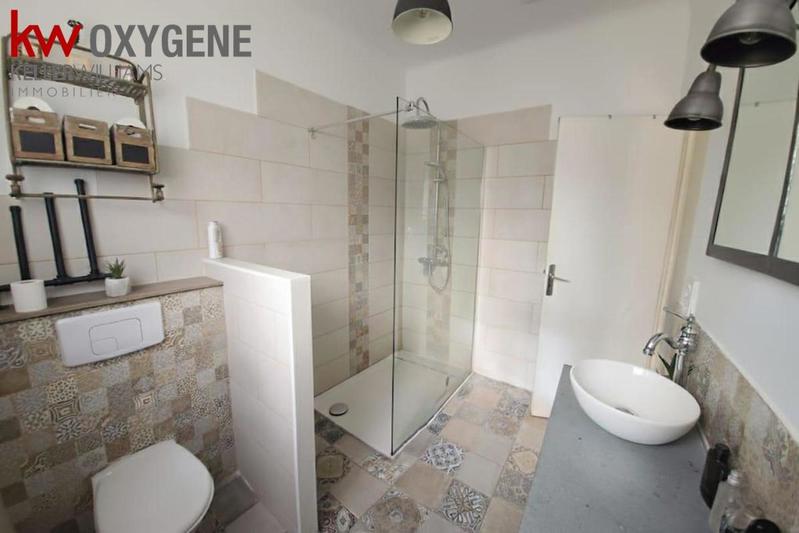 Maison - 96 m² - 5 pièces