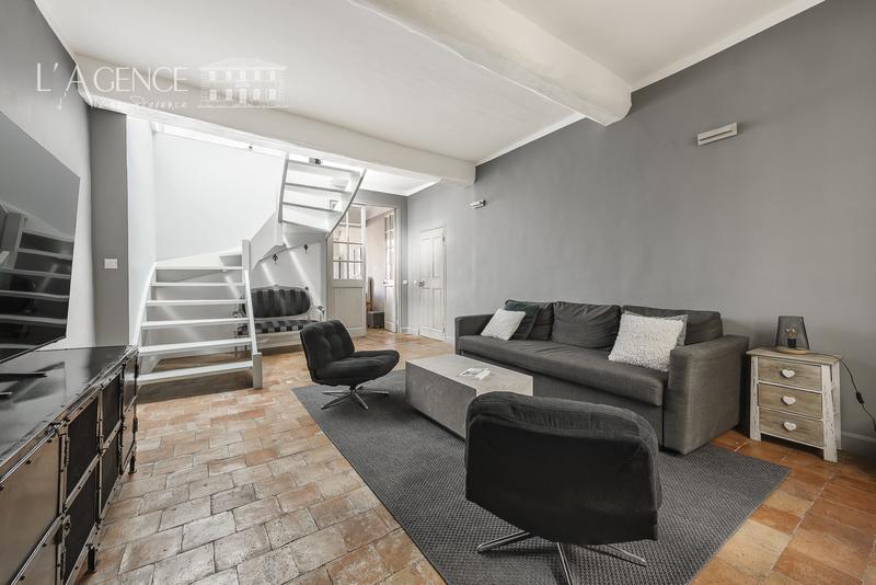 Appartement - 109 m² - 3 pièces