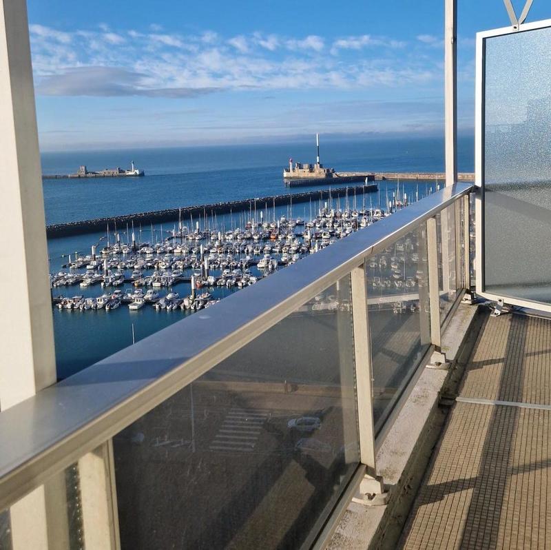 Appartement - 85 m² - 2 pièces