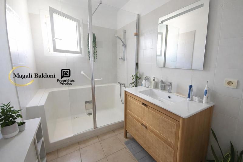 Maison - 84 m² - 4 pièces