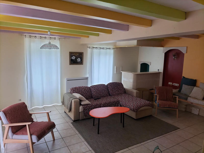 Maison - 215 m² - 9 pièces