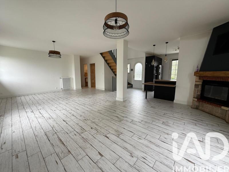 Maison - 140 m² - 5 pièces