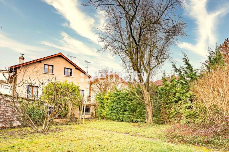 Pavillon - 115 m² - 7 pièces