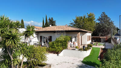 Villa - 115 m² - 4 pièces