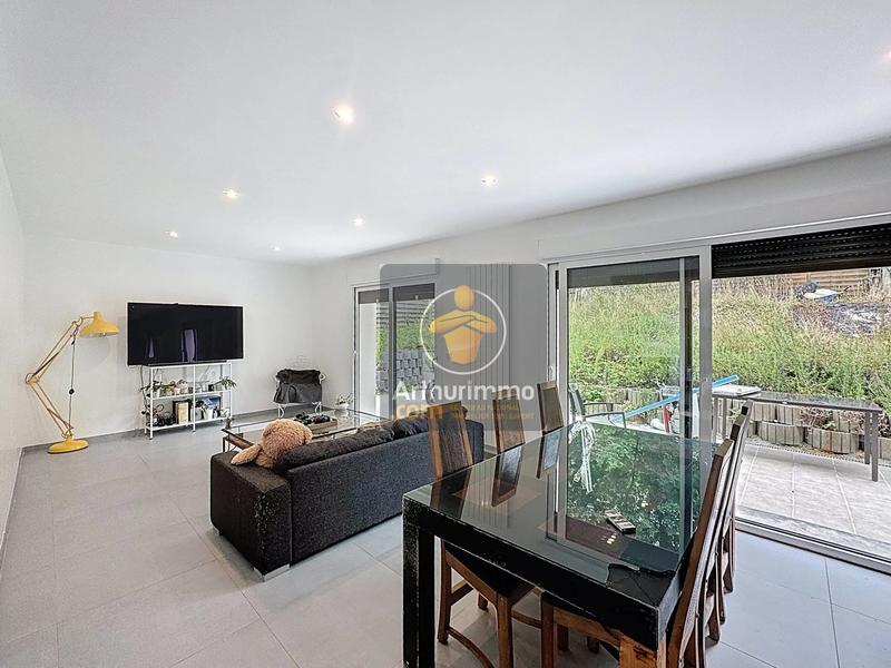 Maison - 190 m² - 6 pièces