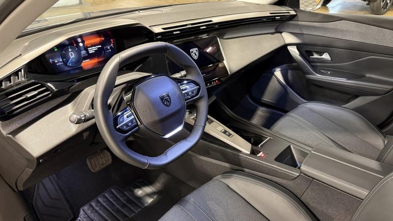 Peugeot 308 Sw III BlueHDi 130 Eat8 Allure