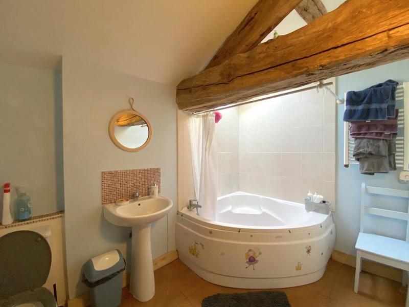 Maison - 250 m² - 11 pièces