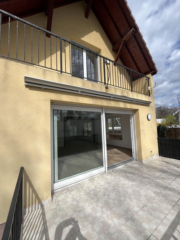 Maison - 96 m² - 4 pièces