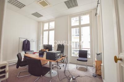 Bureau - 208 m² - 9 pièces