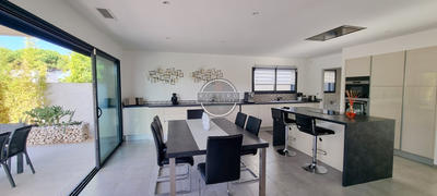 Villa - 150 m² - 5 pièces