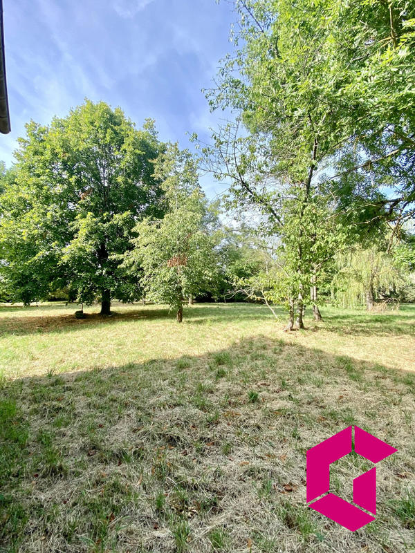 Maison - 345 m² - 6 pièces