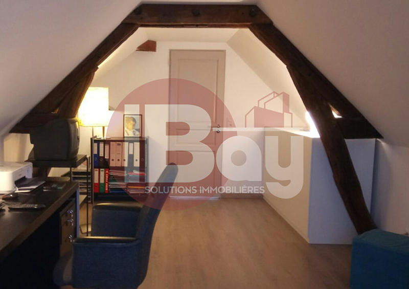 Maison - 102 m² - 5 pièces