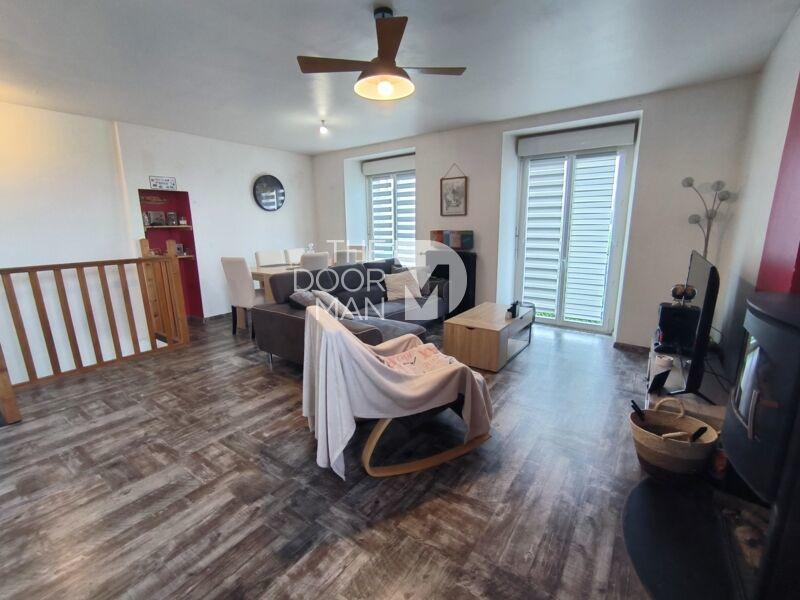 Maison en pierre - 95 m² - 4 pièces