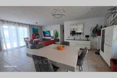 Maison - 105 m² - 3 pièces