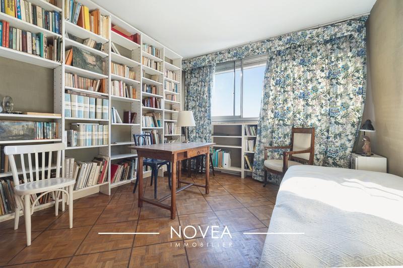 Appartement - 110 m² - 4 pièces