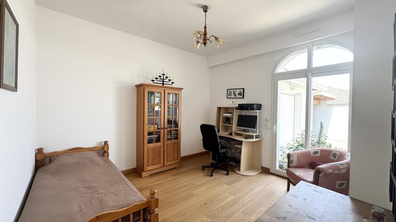 Maison - 174 m² - 5 pièces