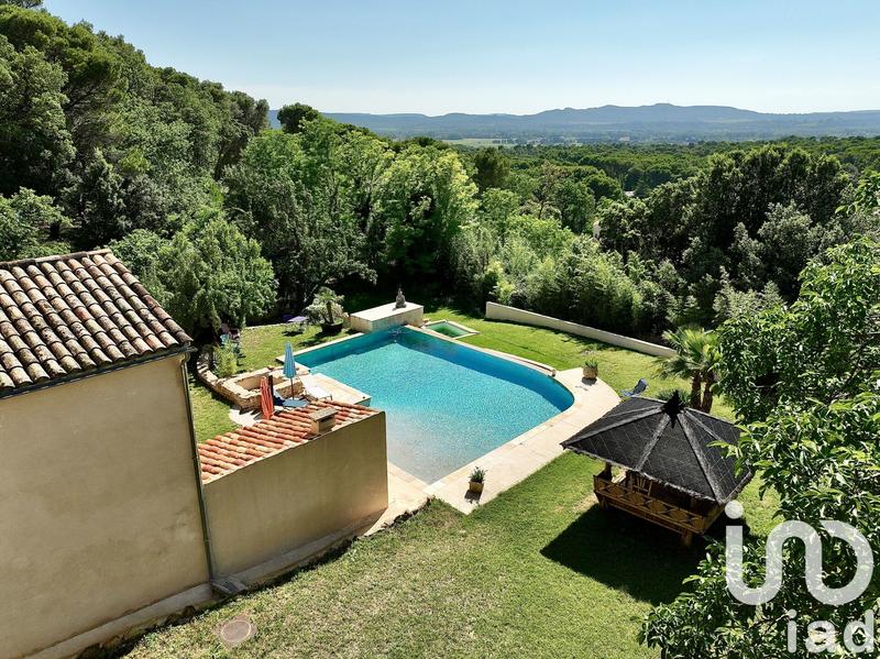 Maison - 165 m² - 5 pièces