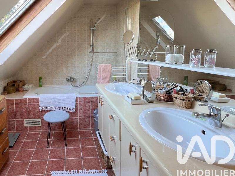 Maison - 112 m² - 5 pièces