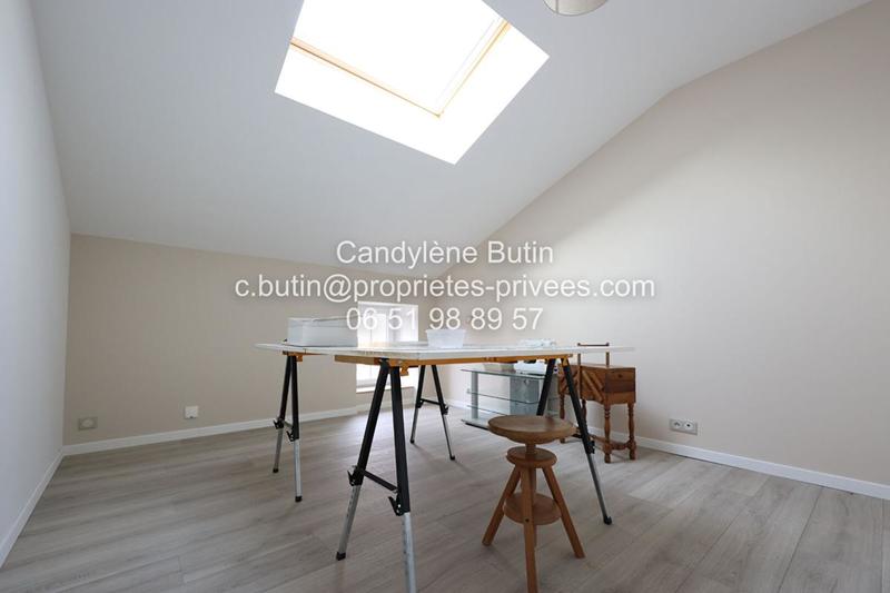 Maison - 278 m² - 10 pièces