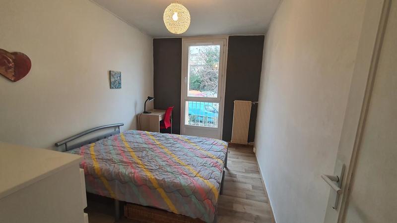 Appartement - 94 m² - 5 pièces