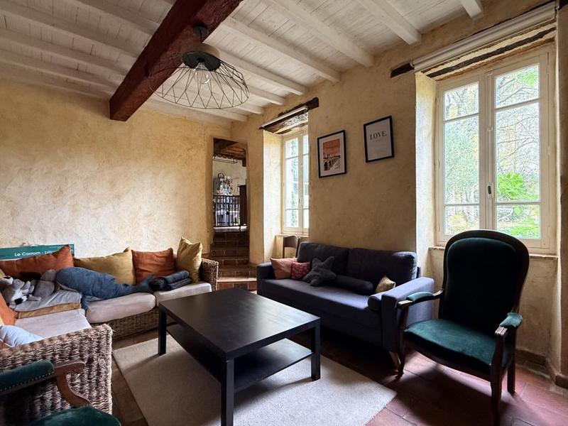 Moulin - 464 m² - 11 pièces