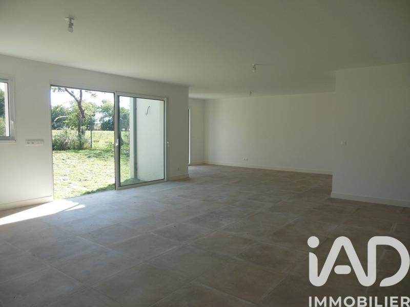 Maison - 122 m² - 5 pièces