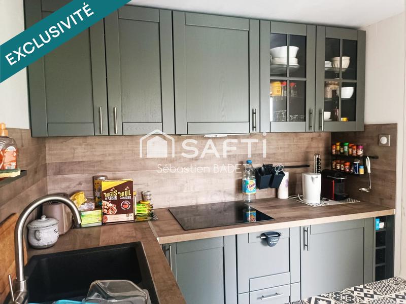 Maison - 355 m² - 10 pièces