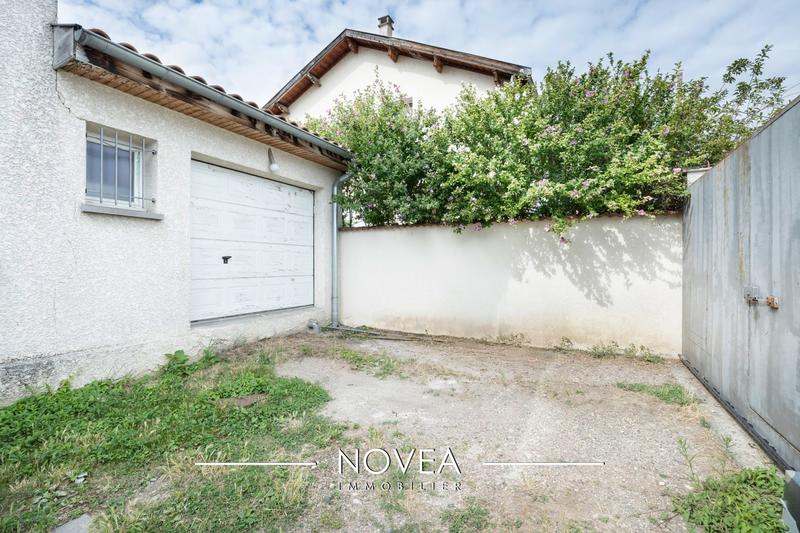 Maison - 160 m² - 4 pièces