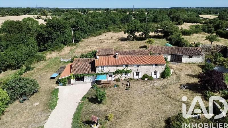 Maison - 167 m² - 5 pièces