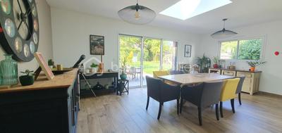 Maison - 142 m² - 7 pièces