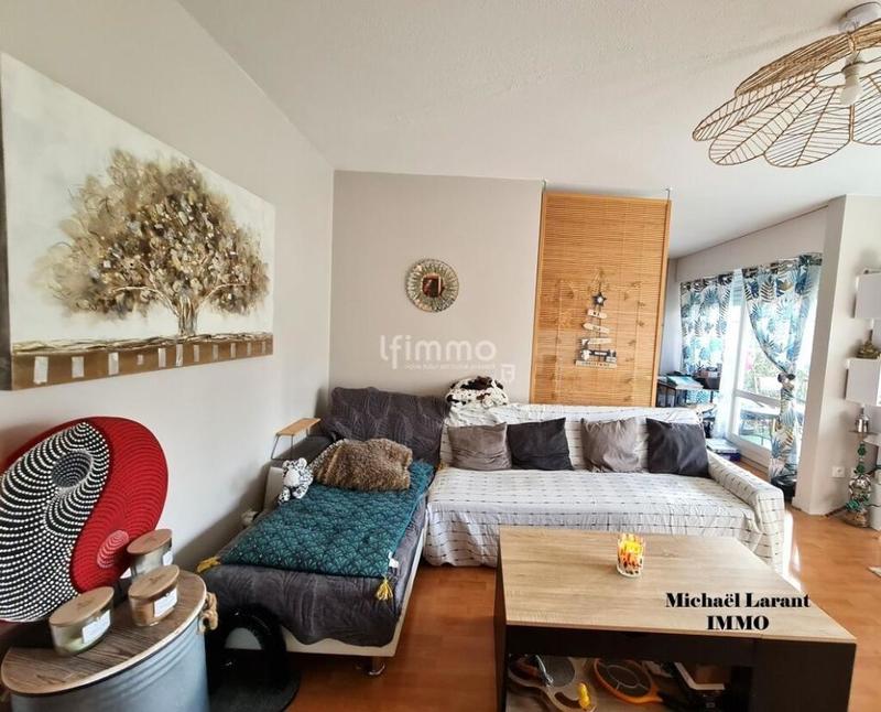 Appartement - 49 m² - 2 pièces