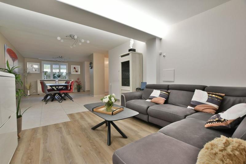 Maison - 155 m² - 6 pièces