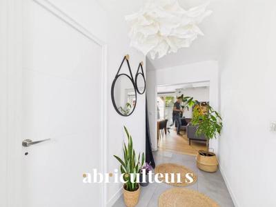 Maison - 172 m² - 7 pièces