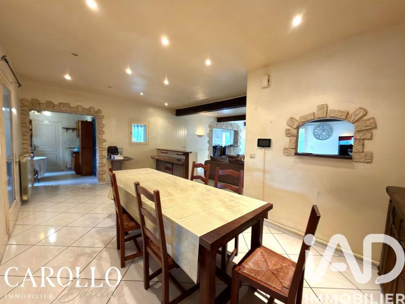 Maison - 142 m² - 5 pièces