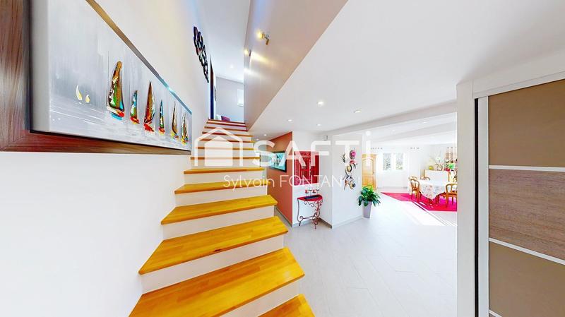 Maison - 150 m² - 5 pièces