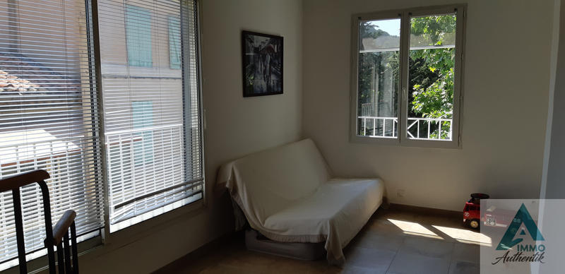 Appartement - 98 m² - 4 pièces