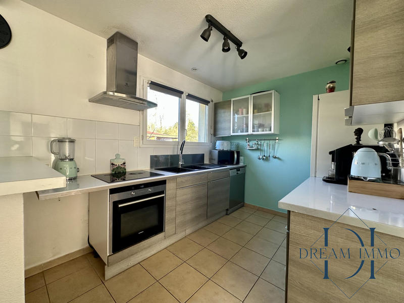 Maison - 85 m² - 4 pièces