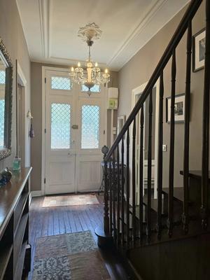 Maison - 220 m² - 9 pièces