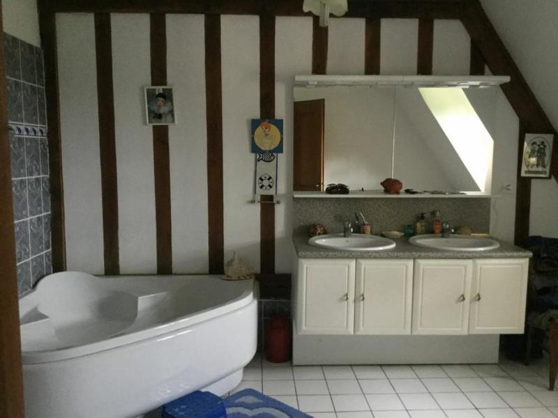 Propriété - 250 m² - 9 pièces