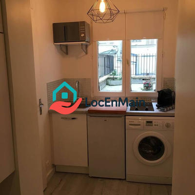 Studio - 15 m² - 1 pièce