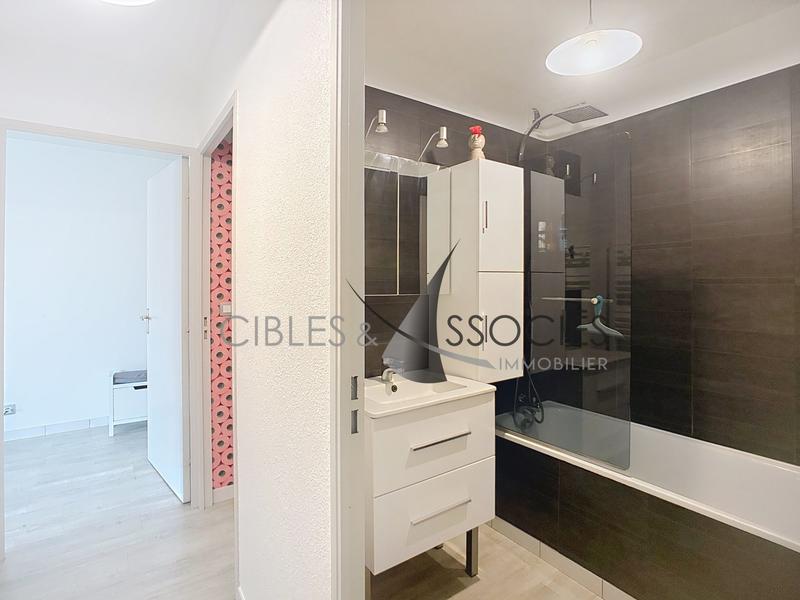 Appartement - 45 m² - 2 pièces