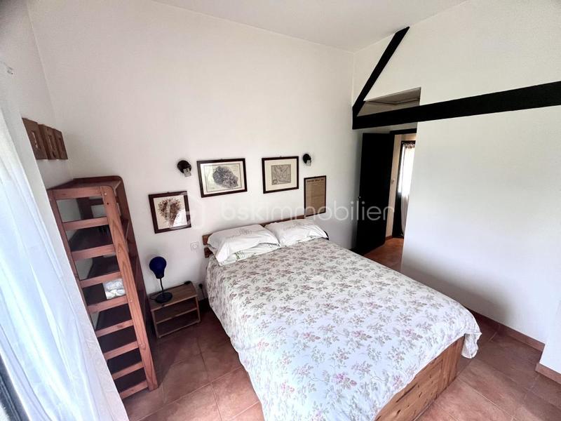 Maison en pierre - 150 m² - 6 pièces