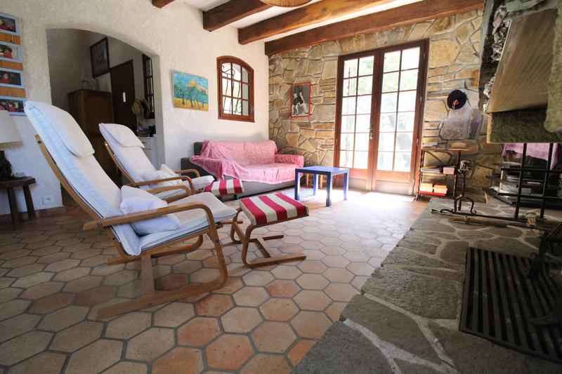 Maison - 94 m² - 5 pièces