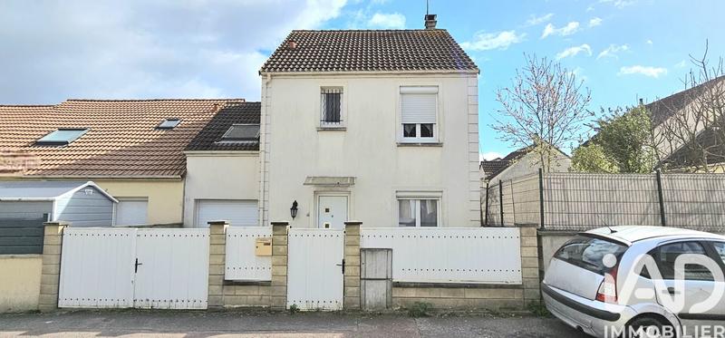 Maison - 76 m² - 4 pièces