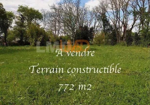 Terrain - 772 m²
