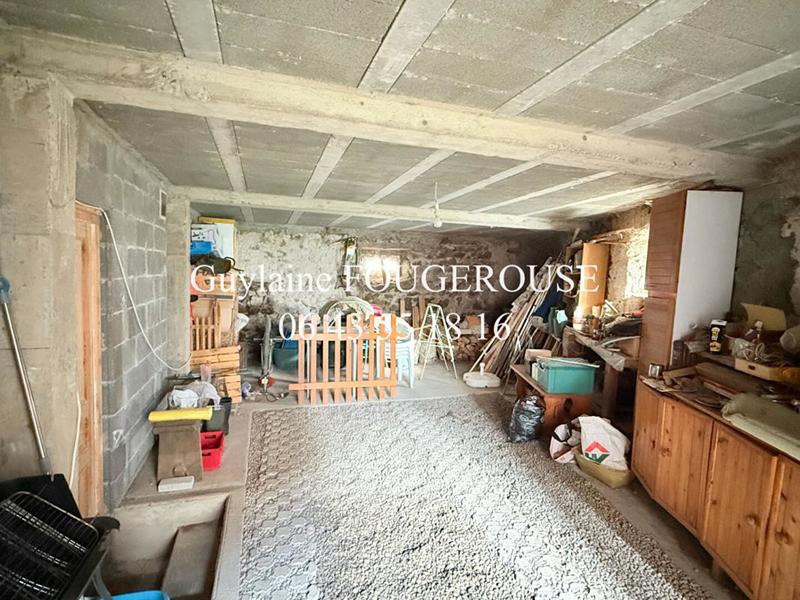 Maison - 202 m² - 7 pièces