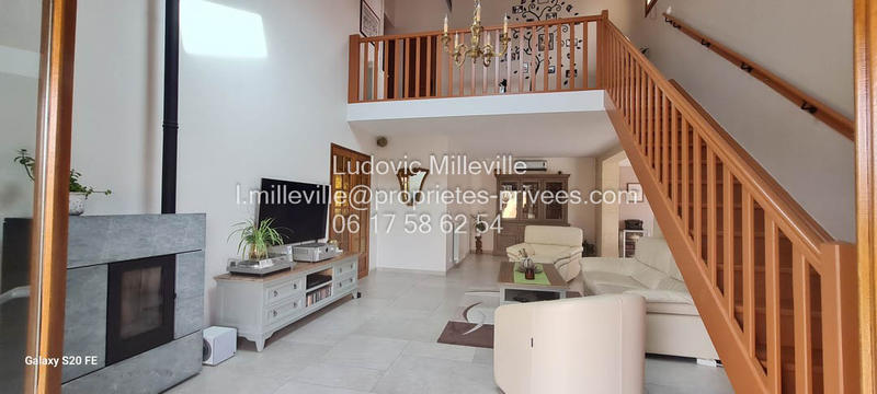 Villa - 160 m² - 6 pièces