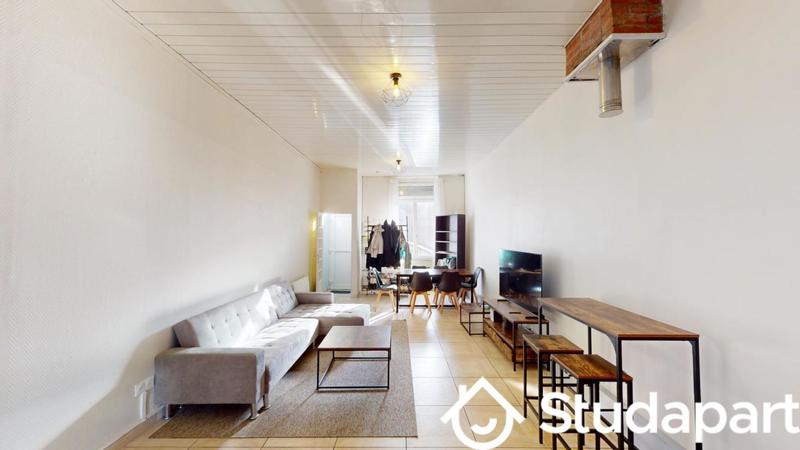 Chambre - 11 m² - 1 pièce