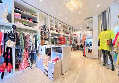 Magasins - 38 m² - 1 pièce